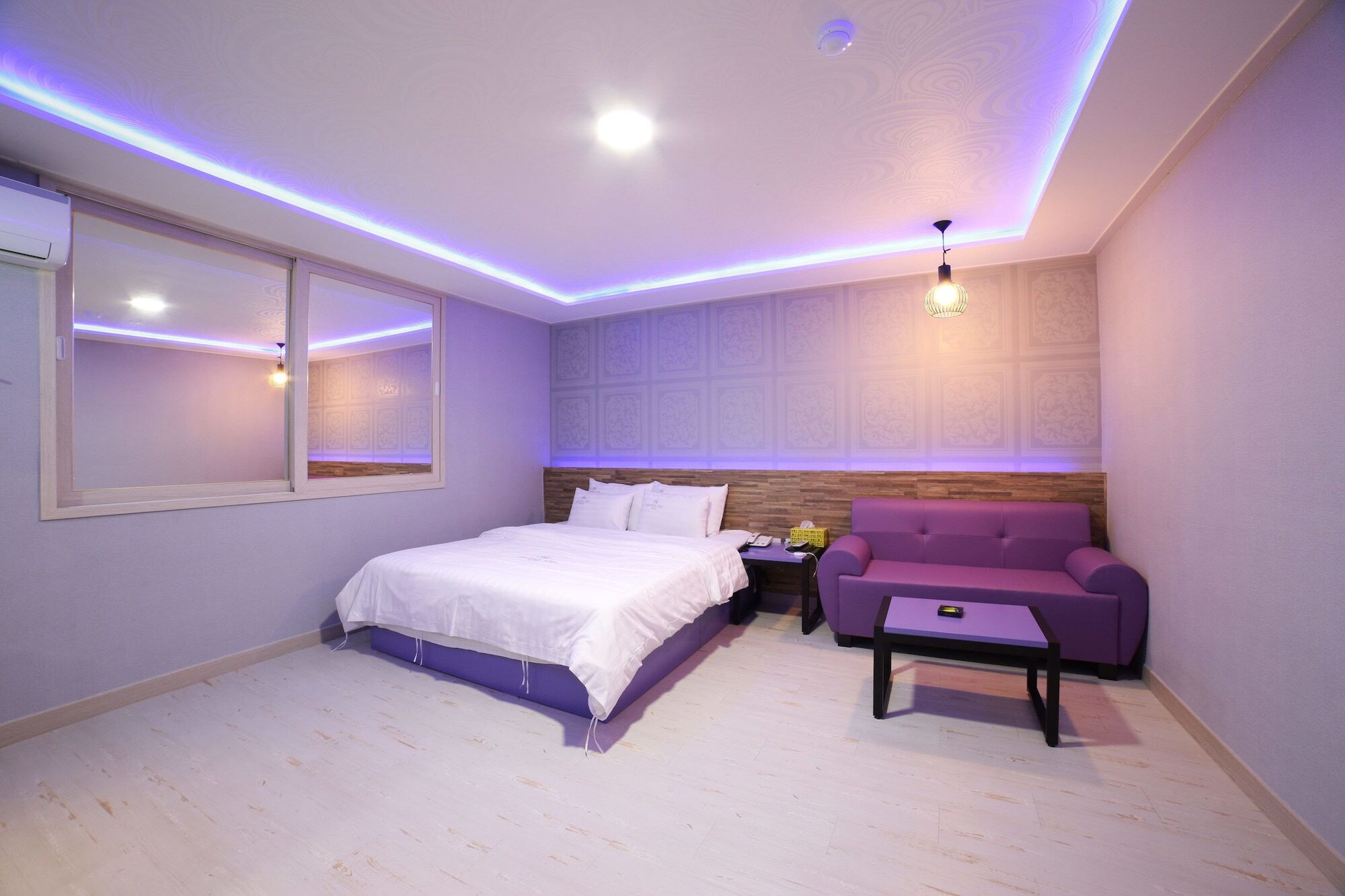Vip Hotel موكبو المظهر الخارجي الصورة